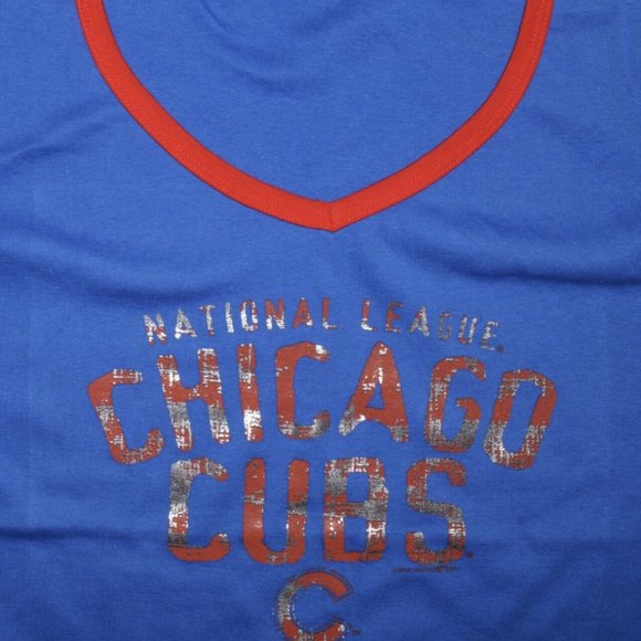 CHICAGO CUBS GENUINE MERCHANDISE BASEBALL SPORT SZ MEDIUM V NECK T TEE SHIRT - Picture 4 of 6